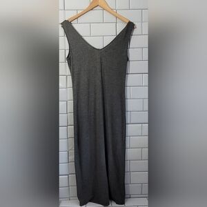 Revolve Lisakai Ladies Gray Sleeveless Tank Bodycon Dress Midi Length Double V N